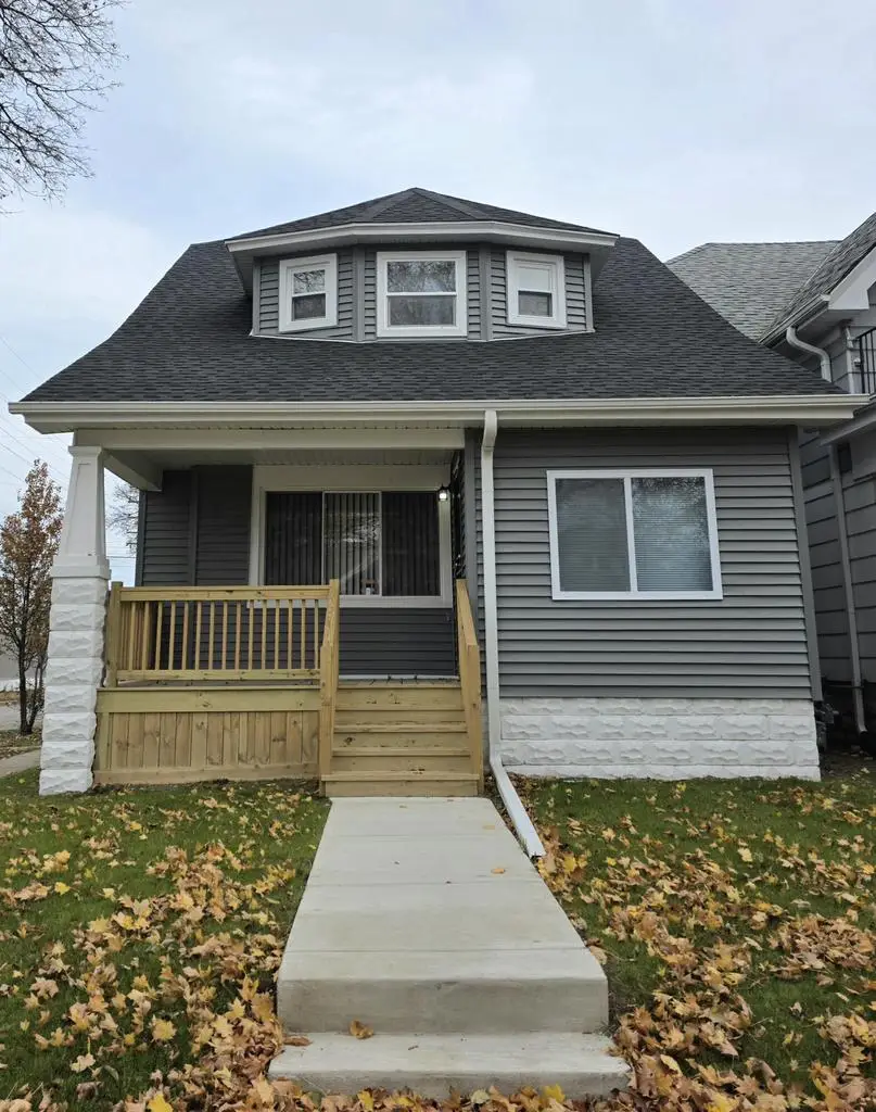 4668 N 28th STREET, Milwaukee, WI 53209 - Image #2