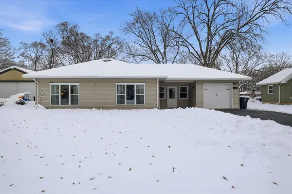 4512 N 105th STREET, Wauwatosa, WI 53225