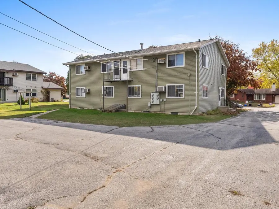 2922 39th STREET, Two Rivers, WI 54241 - Image #2