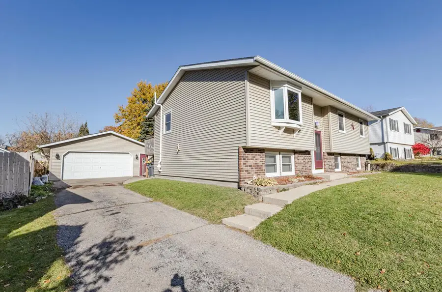 2006 Garland AVENUE, Waukesha, WI 53188 - Image #3