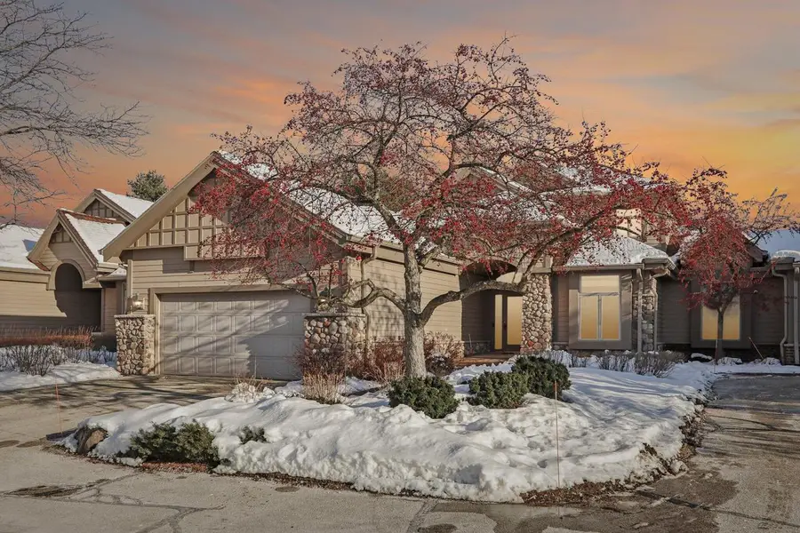 870 Lake Hollow #C, Brookfield, WI 53005 - Image #2