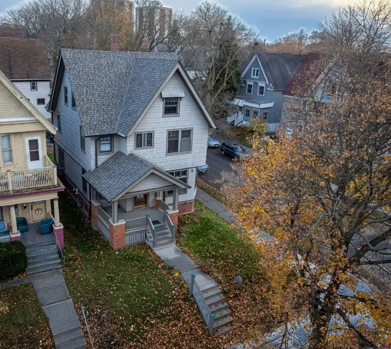 3249 W Mckinley BOULEVARD, Milwaukee, WI 53208 - Image #3