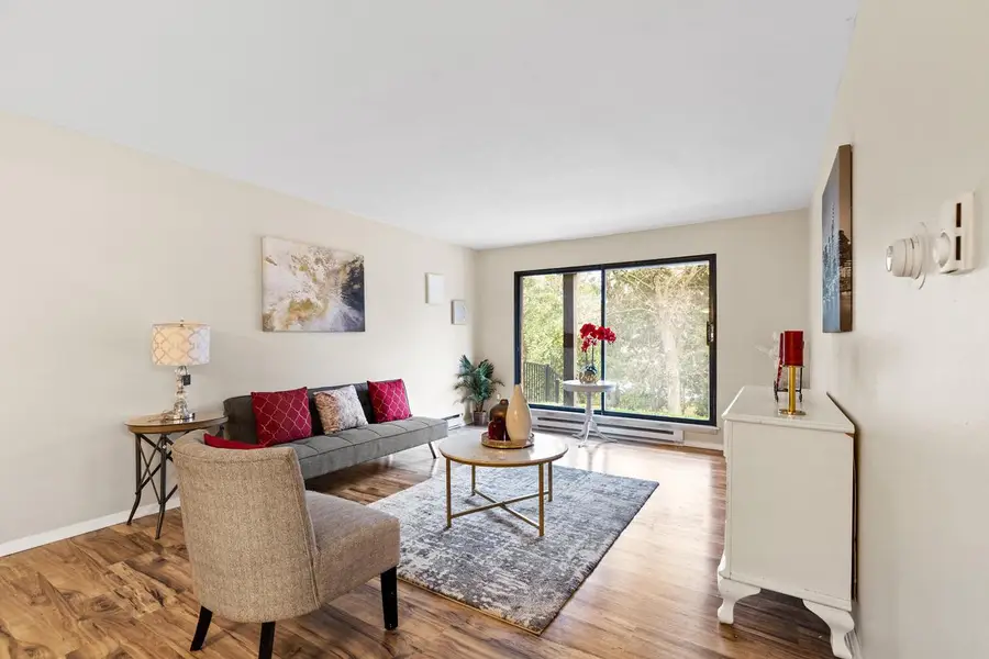 9340 W Forest Home AVENUE #1, Milwaukee, WI 53228 - Image #2