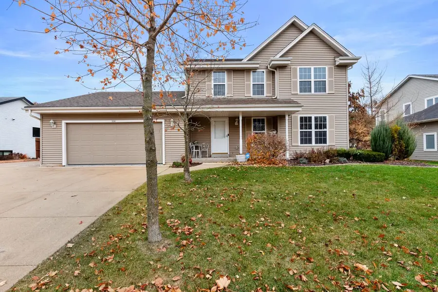 226 Beatrice DRIVE, Hartford, WI 53027 - Image #2