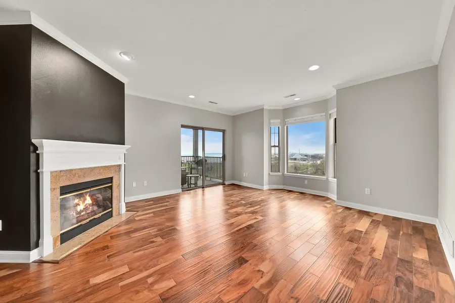 1300 N Prospect AVENUE #322, Milwaukee, WI 53202 - Image #2