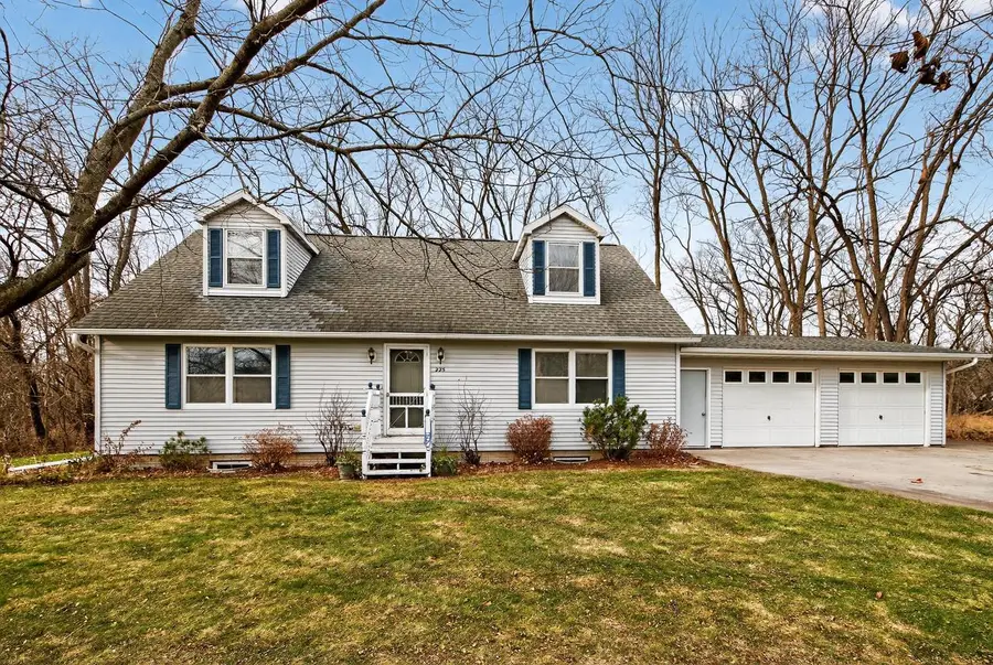 225 Juneau STREET, Lowell, WI 53557 - Image #2