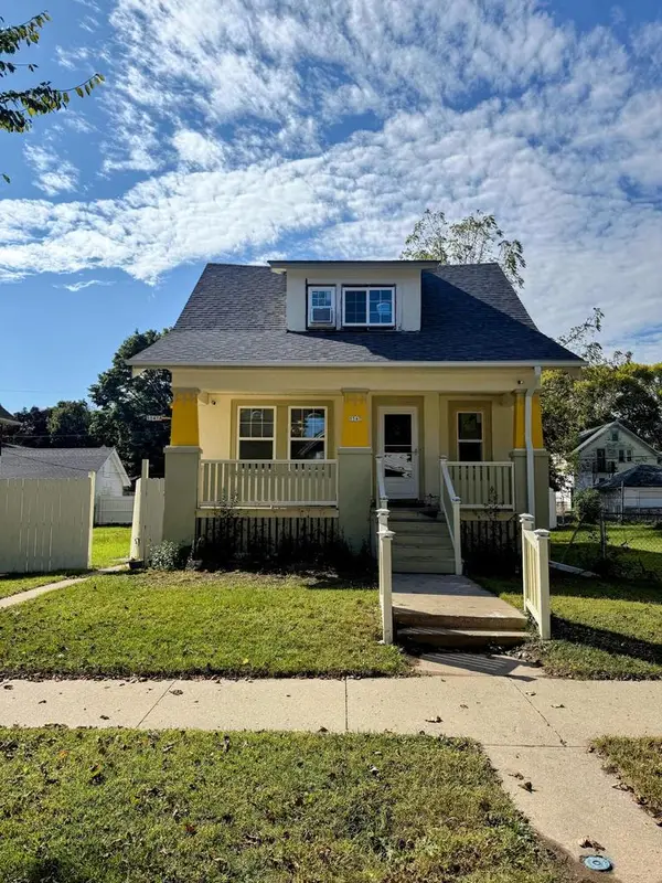 5547 N 37th STREET, Milwaukee, WI 53209
