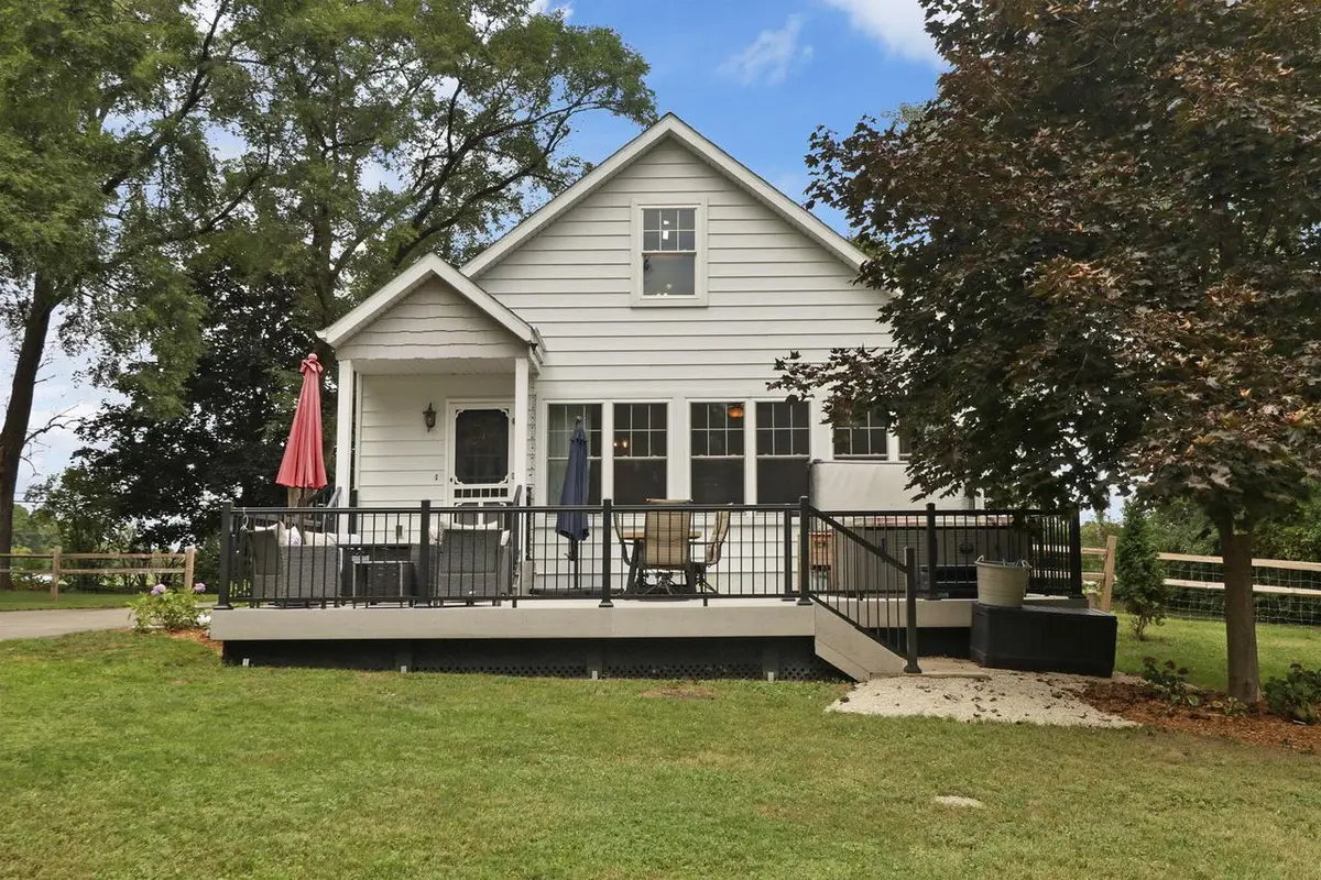 9105 Gittings ROAD, Mount Pleasant, WI 53406 - Image #1