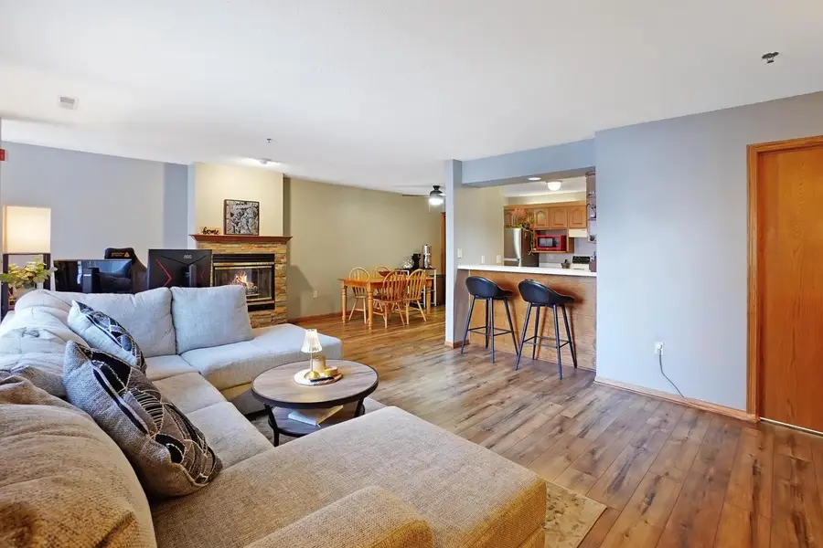 17354 W Lincoln AVENUE, New Berlin, WI 53146 - Image #2