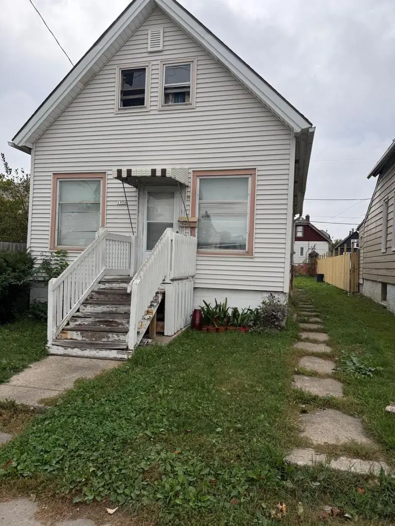 1956 S 16th STREET, Milwaukee, WI 53204 - Image #2