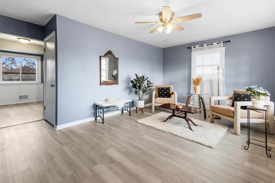 10500 W Rae AVENUE, Milwaukee, WI 53225 - Image #2