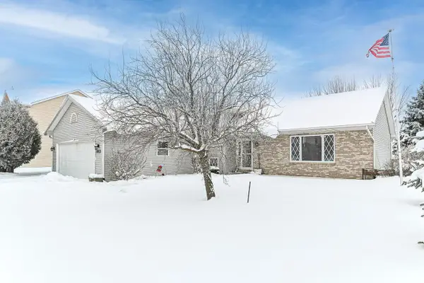 107 Prairie DRIVE, Walworth, WI 53184
