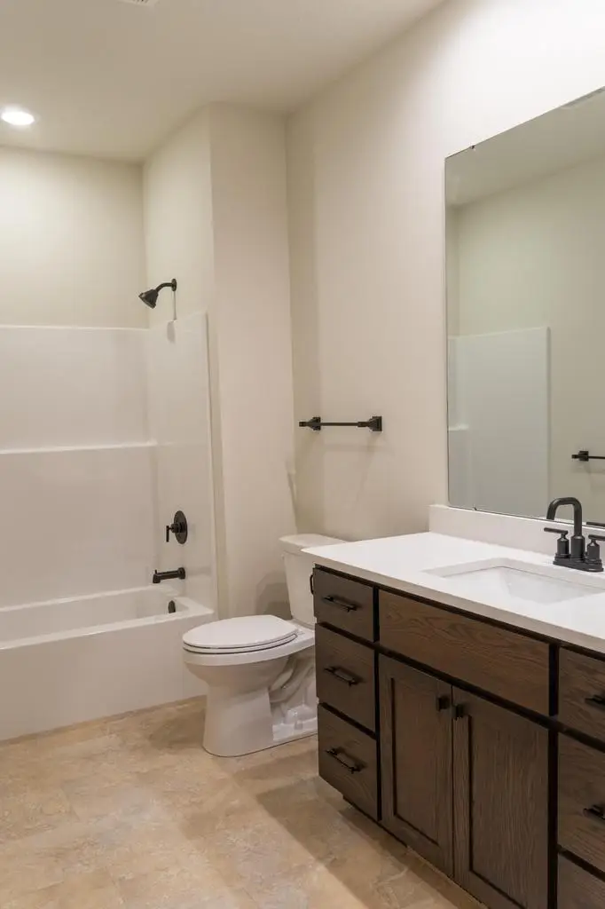 621 Johnson PLACE, Onalaska, WI 54650 - Image #3