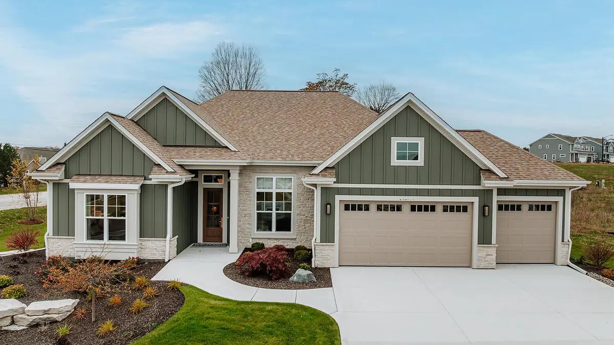 W208N5633 Turnberry LANE, Menomonee Falls, WI 53051 - Image #1