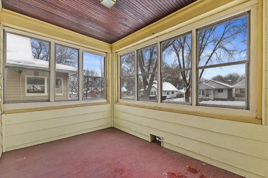 413 S 69th STREET, Milwaukee, WI 53214 - Image #2