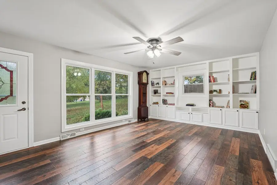 N7427 Hillendale PARKWAY, Beaver Dam, WI 53916 - Image #3