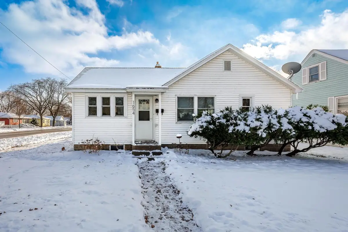 1654 Barlow STREET, La Crosse, WI 54601 - Image #1