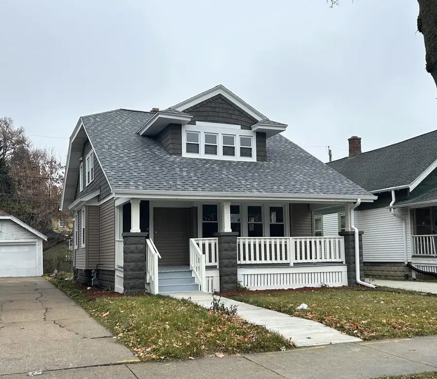 4462 N 27th STREET, Milwaukee, WI 53209 - Image #2