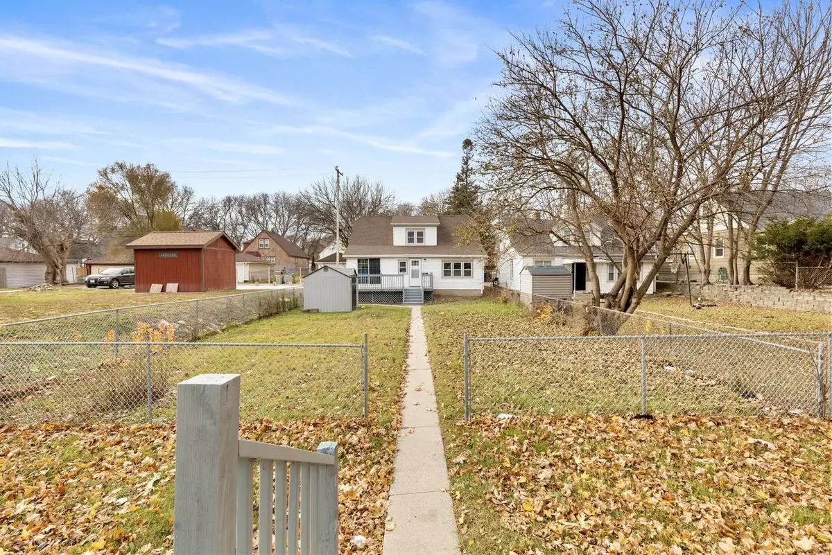 4713 W Fond Du Lac AVENUE, Milwaukee, WI 53216 - Image #1