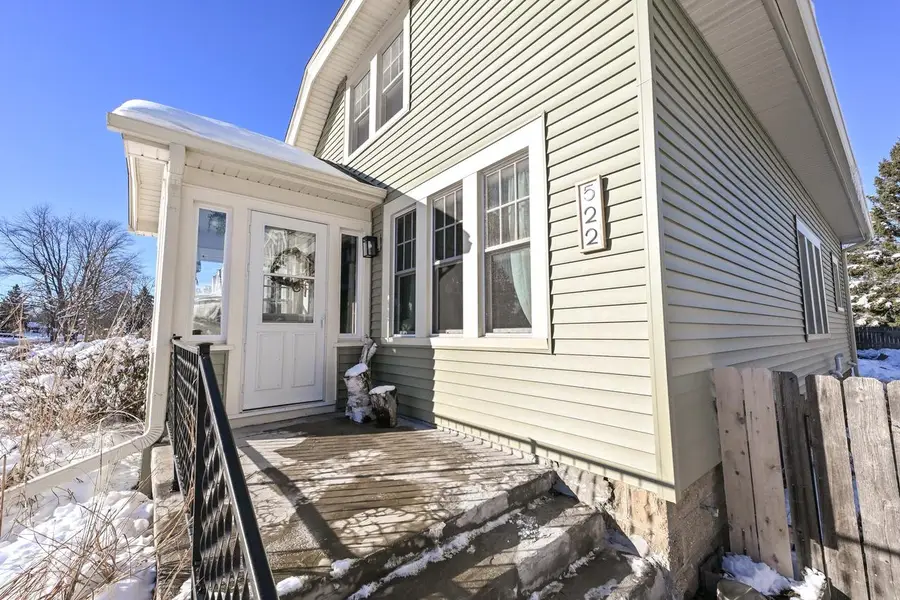 522 Oak STREET, South Milwaukee, WI 53172 - Image #2