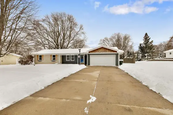 18345 W Michaels ROAD, New Berlin, WI 53146