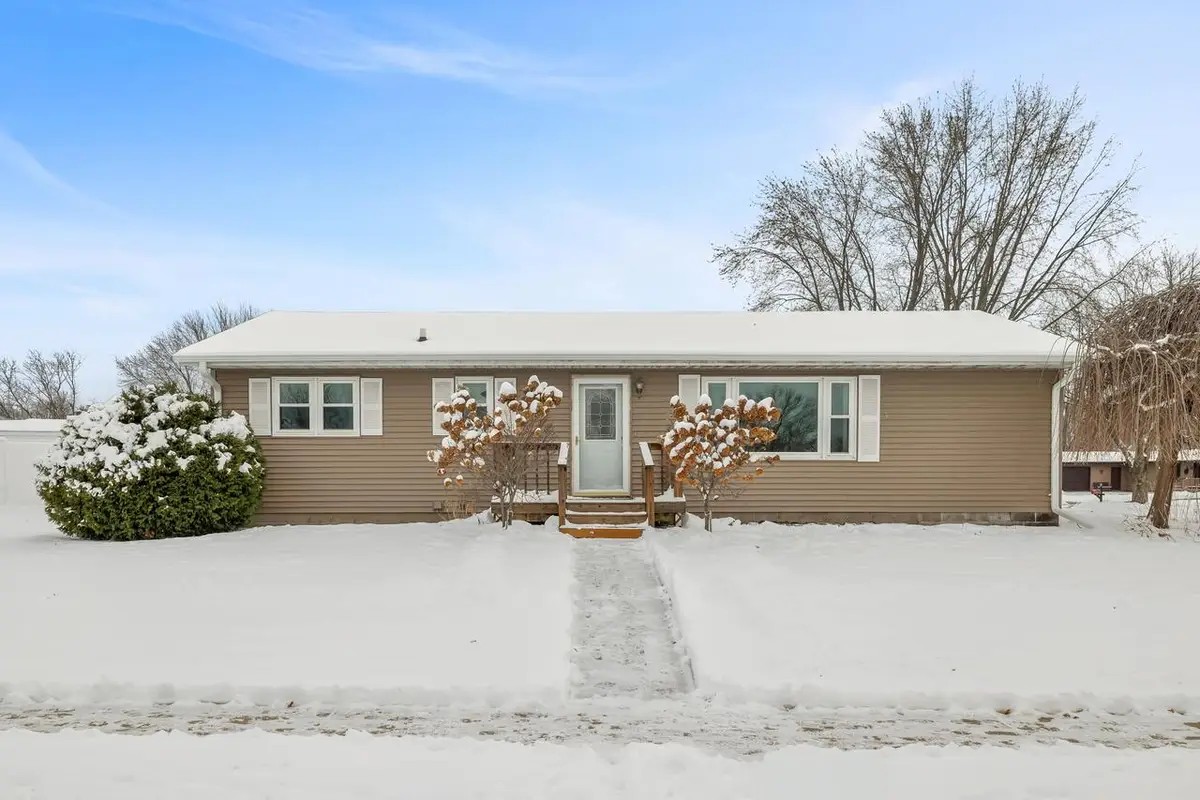 717 East AVENUE, West Salem, WI 54669 - Image #1