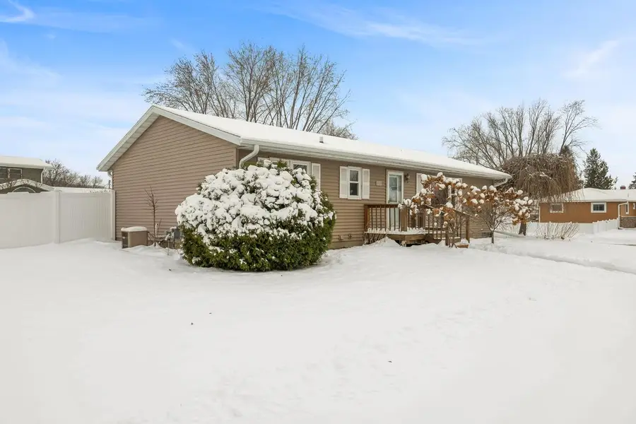 717 East AVENUE, West Salem, WI 54669 - Image #2