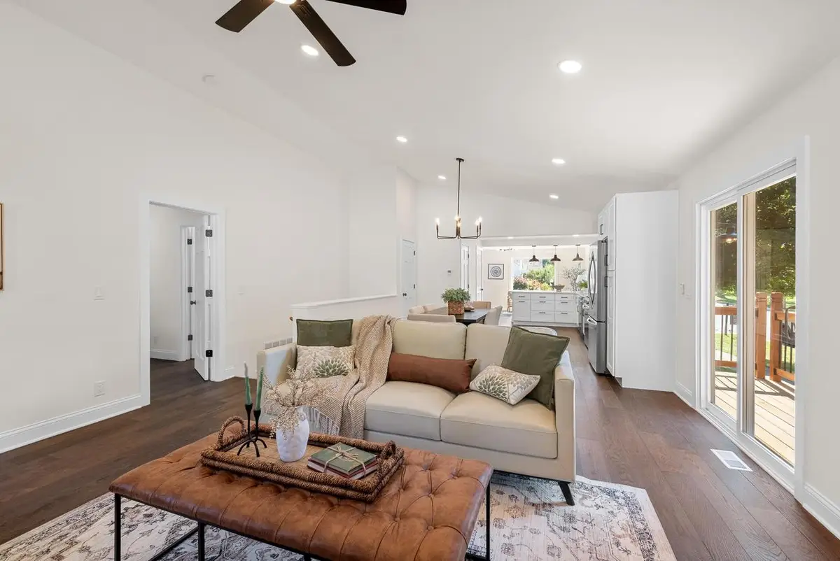 1005 Center STREET, Delavan, WI 53115 - Image #1