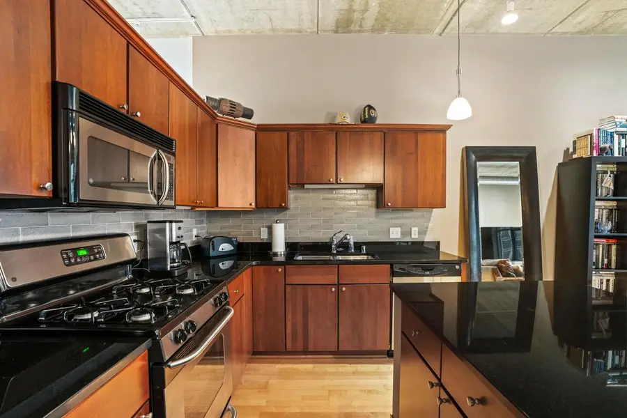 210 S Water STREET #218, Milwaukee, WI 53204 - Image #2