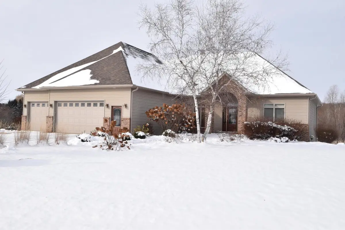 N6393 Tradewinds CIRCLE, Beaver Dam, WI 53916 - Image #1