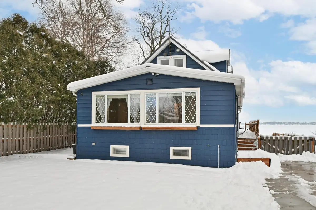 2201 Lakeshore DRIVE, Kansasville, WI 53139 - Image #1