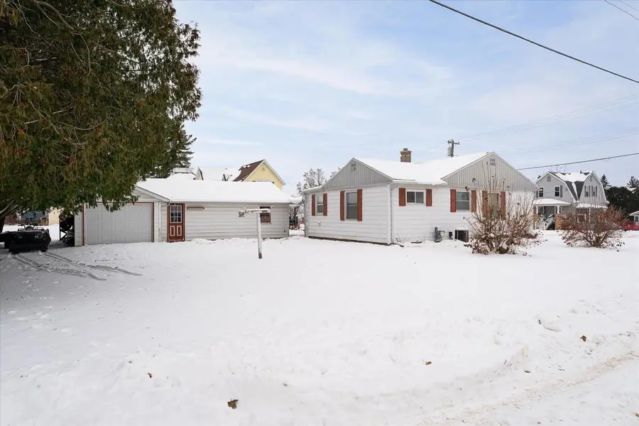 111 Coon Prairie AVENUE, Westby, WI 54667 - Image #2