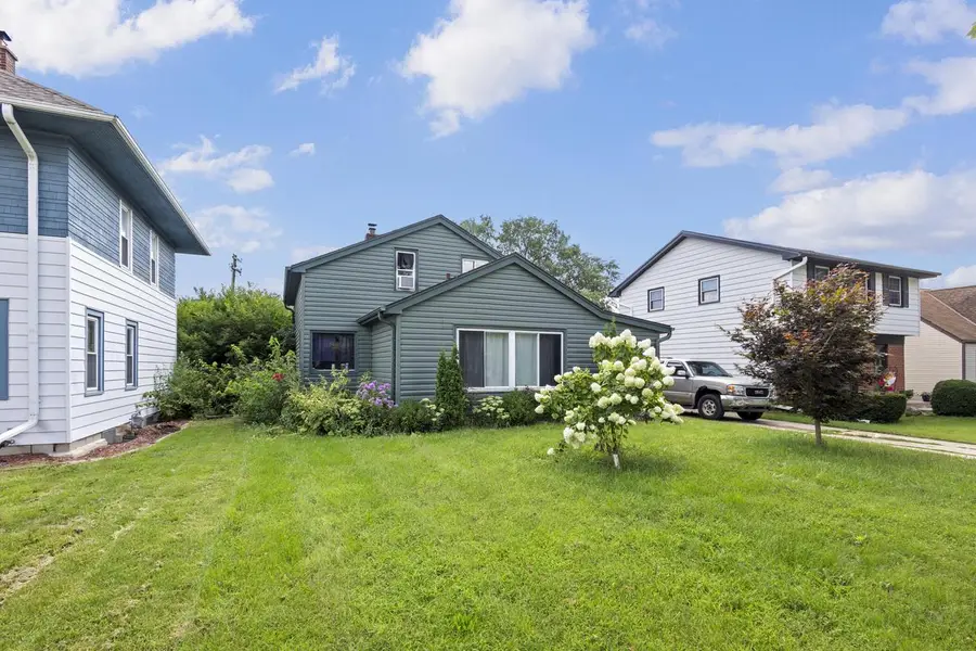 824 S 109th STREET, West Allis, WI 53214 - Image #2