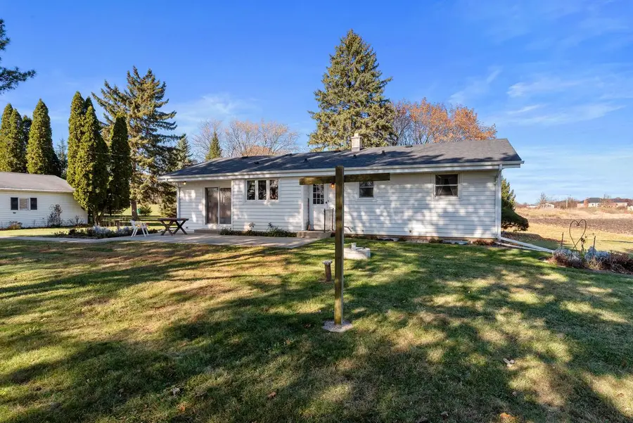 25919 Durand AVENUE, Kansasville, WI 53139 - Image #2