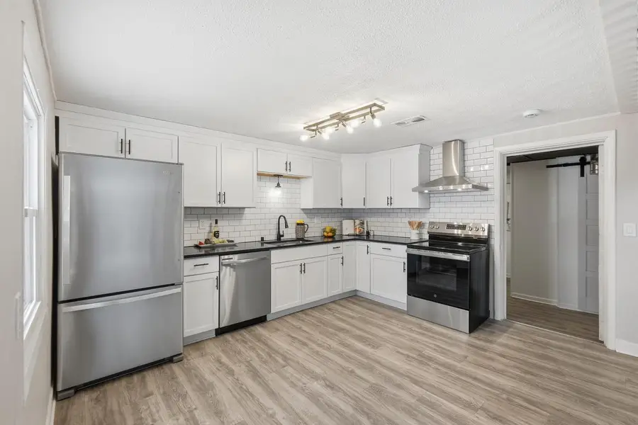 3162 Webb AVENUE, Madison, WI 53714 - Image #3