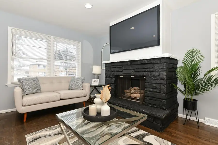 5957 N 64th STREET, Milwaukee, WI 53218 - Image #3