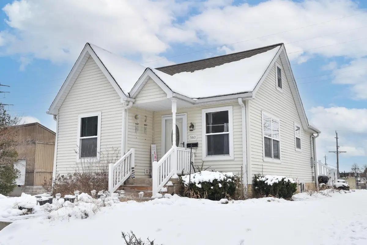 560 W Chestnut STREET, Port Washington, WI 53074 - Image #1