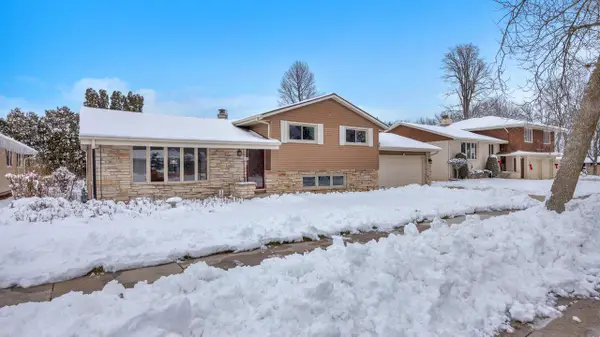 2324 Silver Leaf LANE, Sheboygan, WI 53083