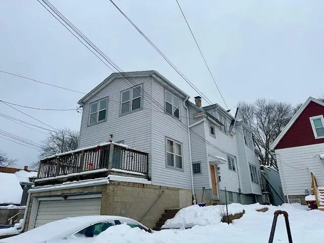 3369 N Bartlett AVENUE, Milwaukee, WI 53211 - Image #2