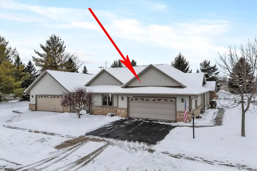 N160W18903 Oakland DRIVE, Jackson, WI 53037 - Image #2