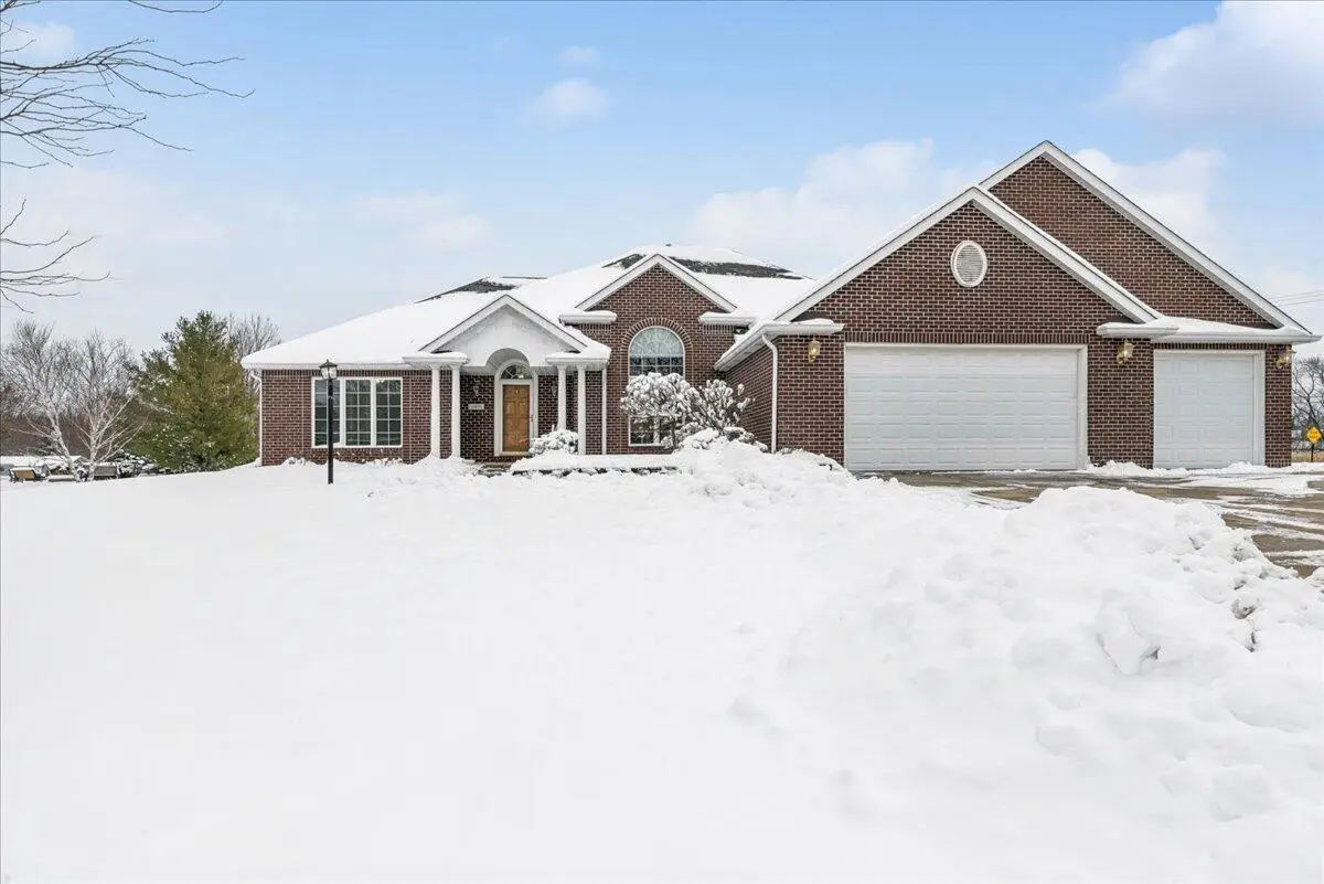 11571 41st AVENUE, Pleasant Prairie, WI 53158 - Image #1