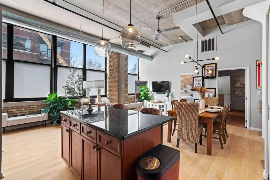 1924 N Hubbard STREET #101, Milwaukee, WI 53212 - #3