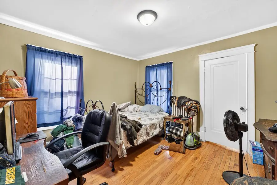 1527 Hayes AVENUE, Racine, WI 53405 - Image #3