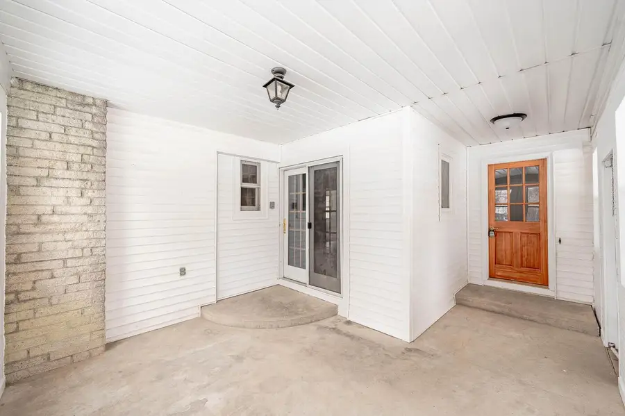 9815 S 31st STREET, Franklin, WI 53132 - Image #2