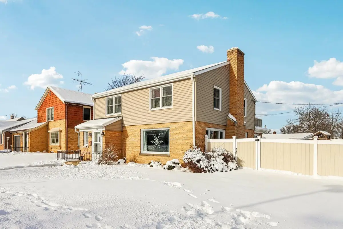 1326 North AVENUE, Sheboygan, WI 53083 - Image #1