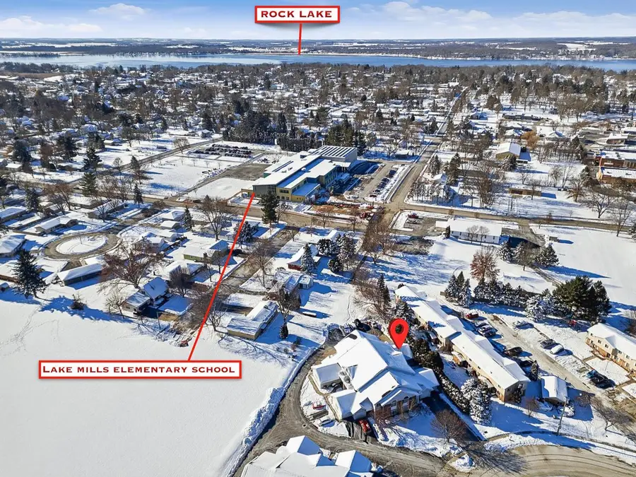 761 Cherokee Path, Lake Mills, WI 53551 - Image #2