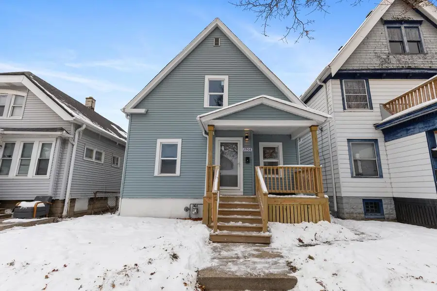 2908 W Clarke STREET, Milwaukee, WI 53210 - Image #2