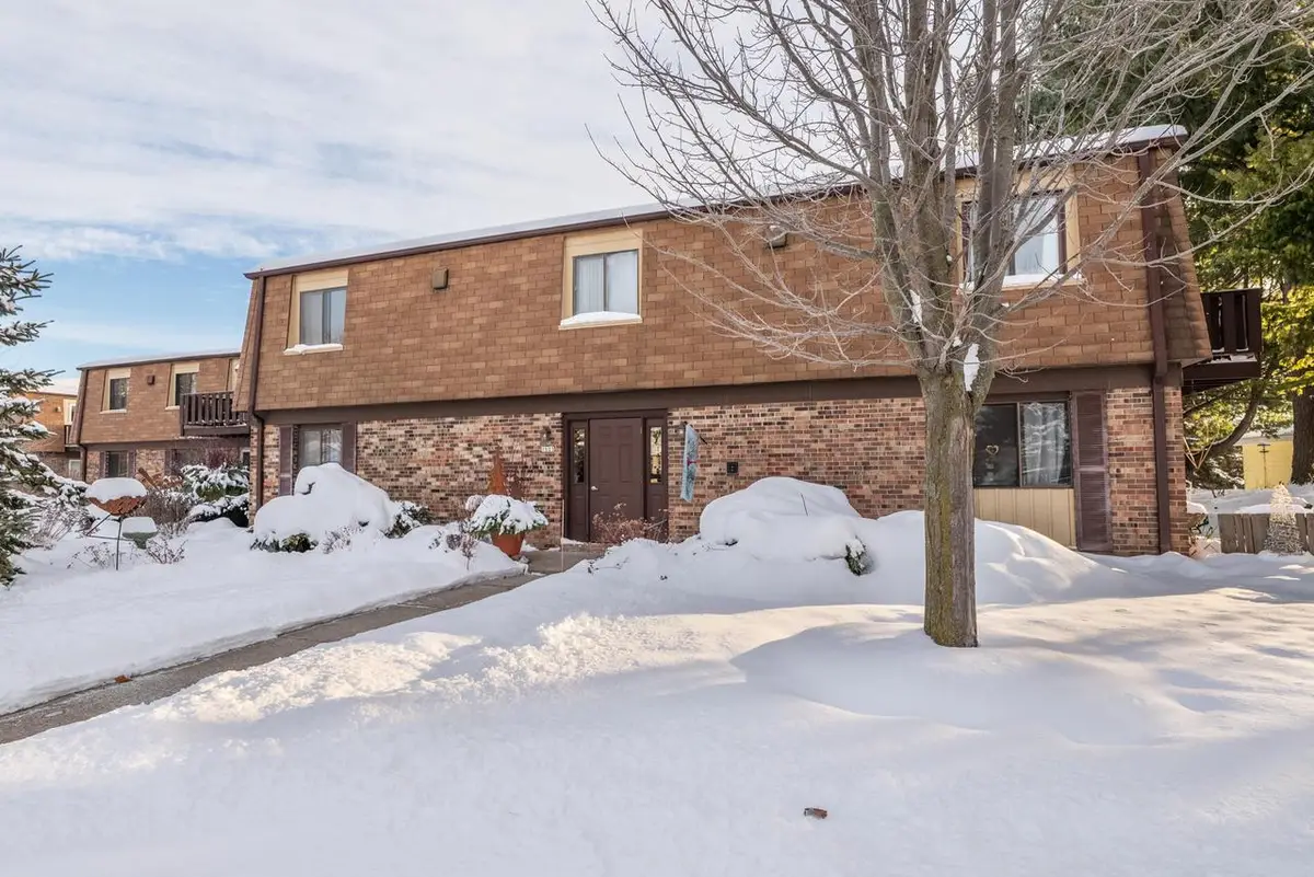 1123 Marcia AVENUE #206, West Bend, WI 53090 - Image #1