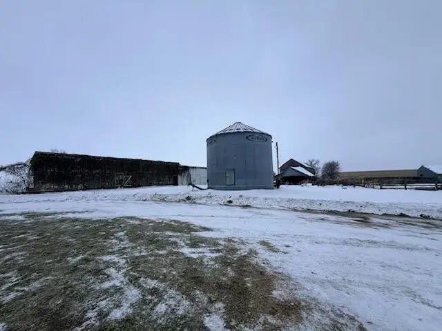 11984 South Prairie DRIVE, Caledonia, MN 55921 - Image #2