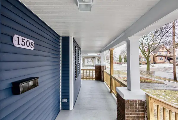 1508 W Concordia AVENUE, Milwaukee, WI 53206